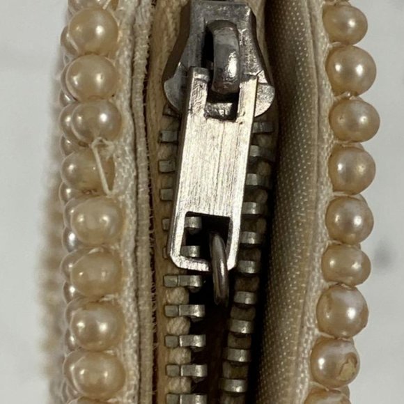 Vintage Handmade Women's Gold Plastic Pearls Beaded Zipper Closure Clutch Purse - Picture 3 of 5